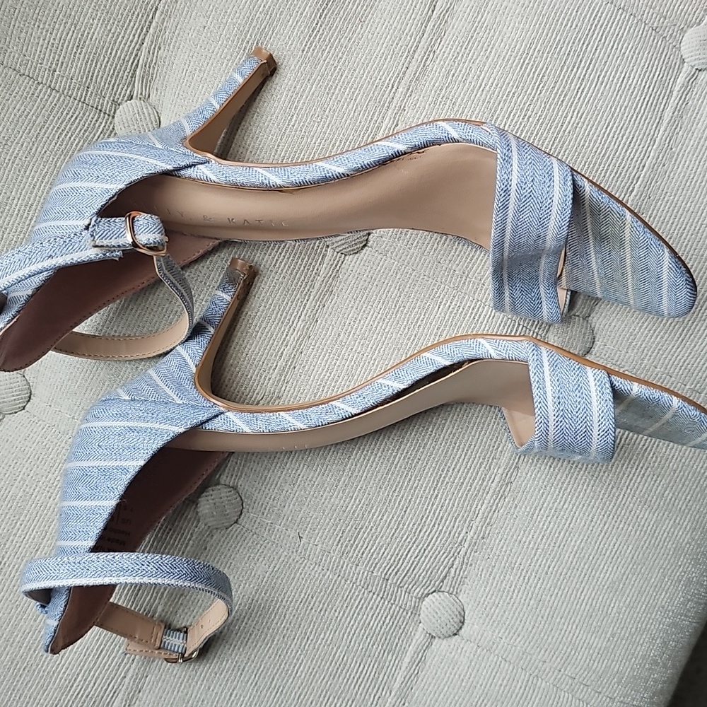 Kelly & Katie Blue Striped Women's Strappy Pumps - Picture 4 of 5